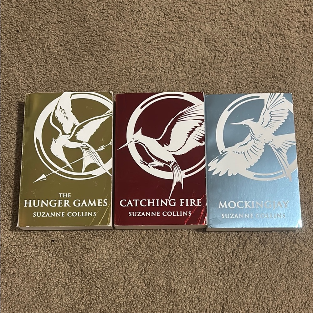 The Hunger Games Trilogy Book Set